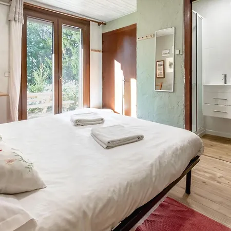 Clos De L'ours - 2 - Jardin Prive شقة *