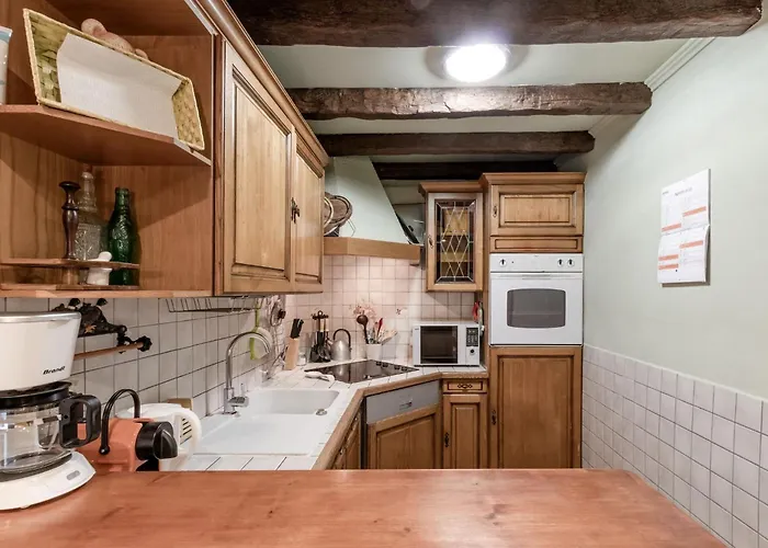 Clos De L'ours - 2 - Jardin Prive شقة *