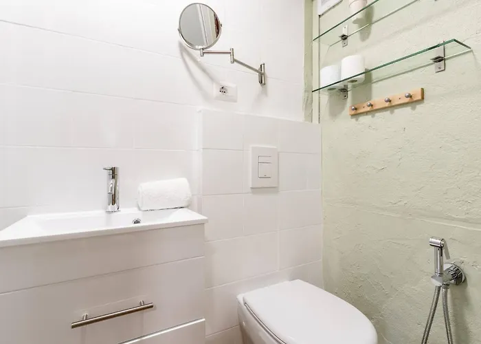 Clos De L'ours - 2 - Jardin Prive Apartment